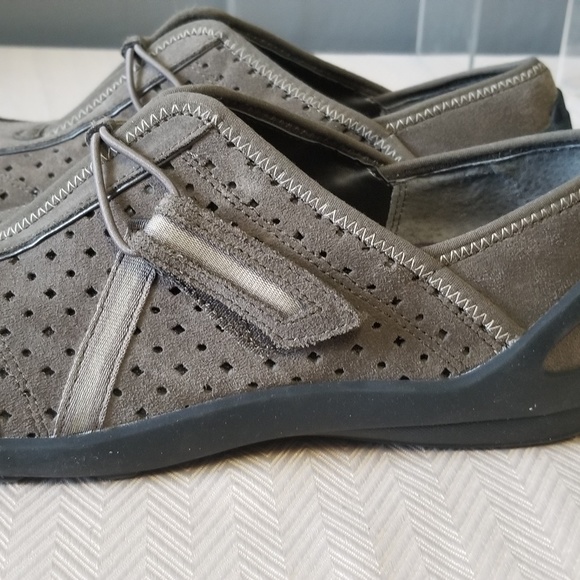 Clark's hiking shoe - Picture 3 of 7